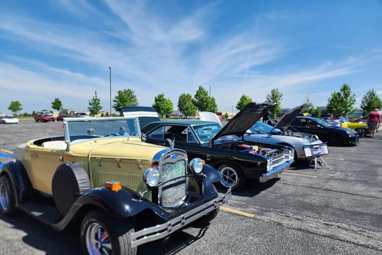 Midwest Pet Event: Caffeine and Chrome - Gateway Classic Cars of St. Louis