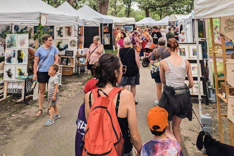 Midwest Pet Event: Minneapolis Sculpture Garden Art Fair